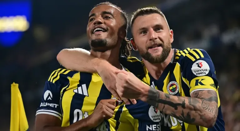 Fenerbahçe'nin Trabzonspor maçı kamp kadrosu belli oldu