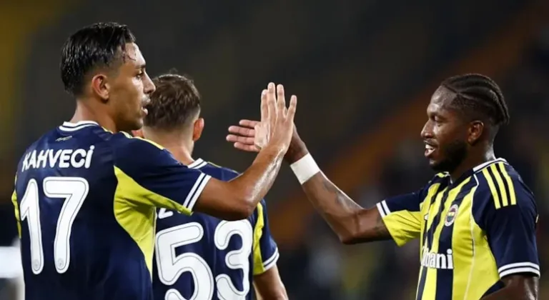 Fenerbahçe'nin vazgeçilmezi, kulübeye hapsoldu!