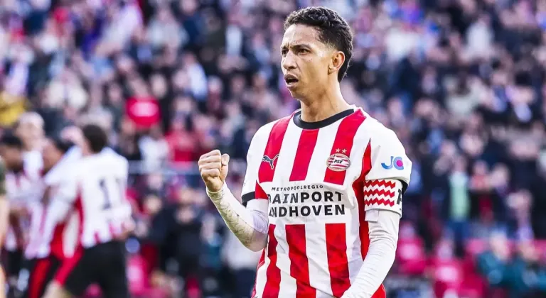 Fenerbahçe radarına aldığı Mauro Junior için beklemede
