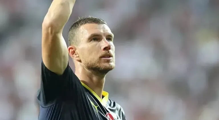 Fenerbahçelileri üzecek Dzeko iddiası!