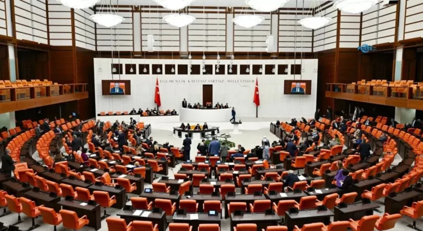 Fon krizinin araştırılması için verilen 5 önerge AK Parti ve MHP oylarıyla reddedildi