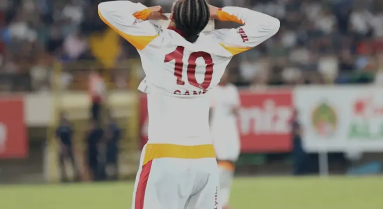 Galatasaray'a Sane'den kötü haber! Haftalarca forma giyemeyecek