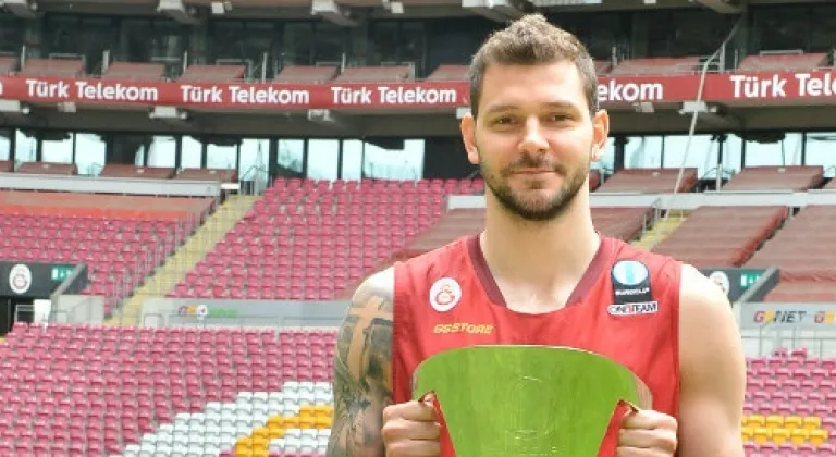 Galatasaray duyurdu! Vladimir Micov yeniden göreve getirildi