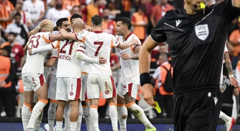 Galatasaray - Frankfurt maçının hakemi belli oldu