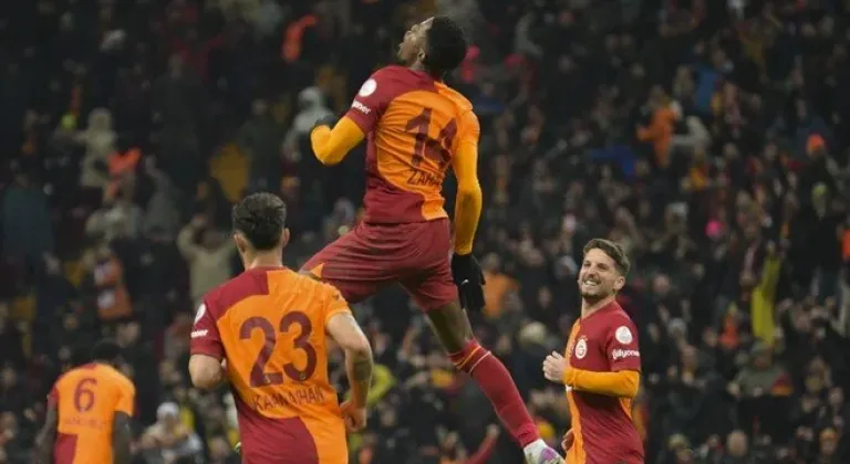 Galatasaray son dakikada galibiyete ulaştı! Gaziantep FK...