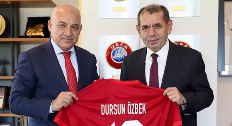 Galatasaray'dan istifaya davet, ihraca ret!