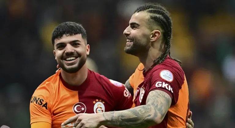 Galatasaraylı futbolcu taraftardan özür diledi