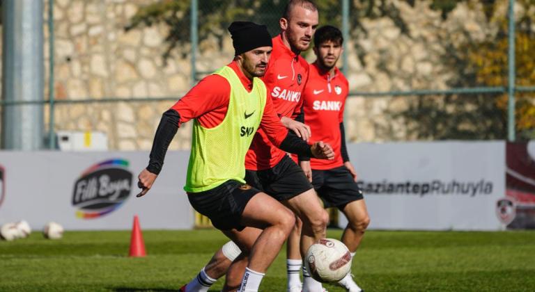 Gaziantep FK, Etimesgut Belediyespor maçı hazırlıklarına başladı