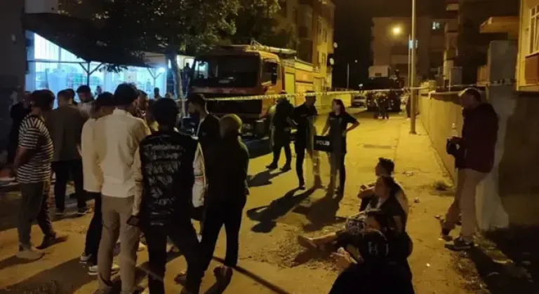 Gece yarısı kahreden haber! Eve giren ekipler yanmış 3 cesetle karşılaştı
