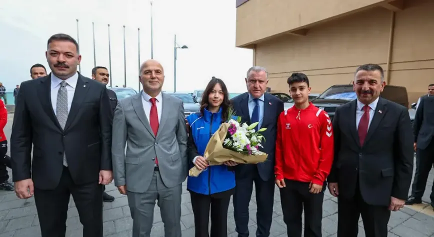 Gençlik ve Spor Bakanı Osman Aşkın Bak Zonguldak’ta