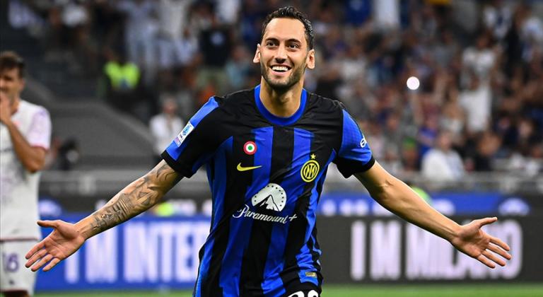 Hakan Çalhanoğlu'nun dev teklif! Tarihe geçecek bonservis bedeli...