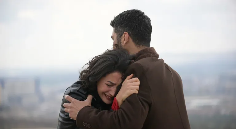 Halef: Köklerin Çağrısı dizisi 24. bölüm izle ve 25. bölüm fragmanı izle