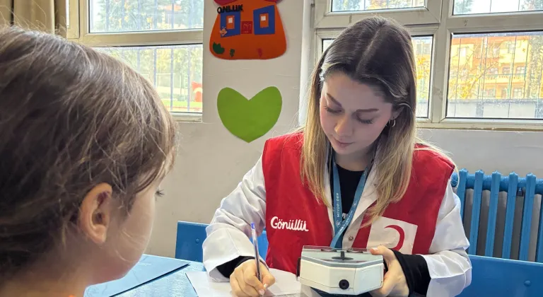 Hatay Defne'de Çocukların Gözleri Artık Daha Aydınlık: Erken Tanı Hayat Kurtarıyor!