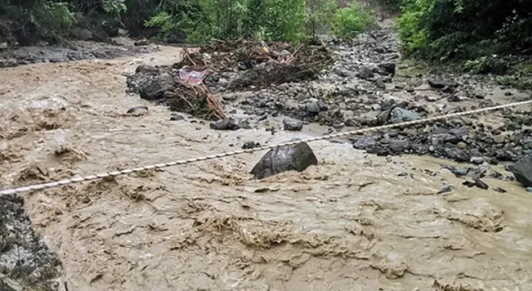 İki ilimizde sel felaketi! Acı haber geldi