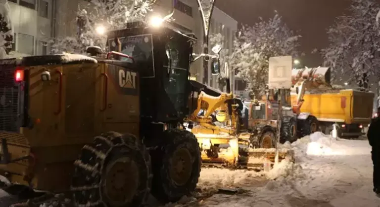 Birçok ilde kar tatili! Valiler tek tek açıklıyor... Hangi illerde okullar tatil edildi?