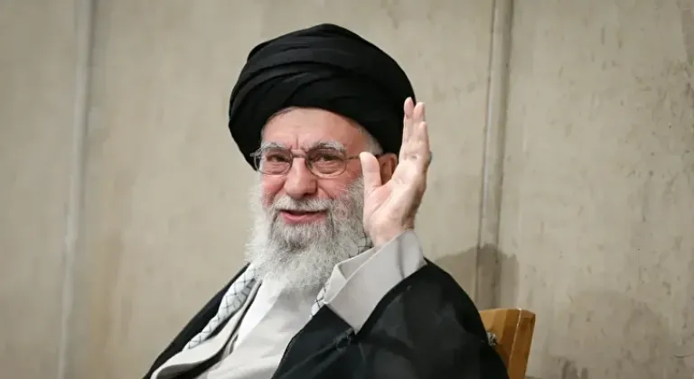 İran dini lideri Hamaney öldü mü, yaşıyor mu? İsrail ve ABD öldürdü mü?