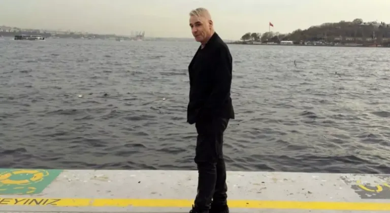 İstanbul sahilinde dünyaca ünlü şarkıcı! Görenler şaştı kaldı