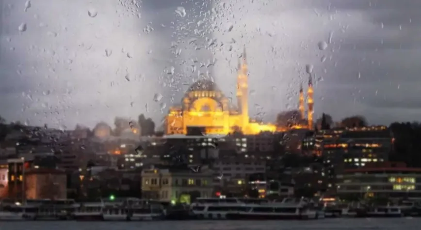 İstanbul’da eğitime 1 gün ara verildi! Motosikletlerin trafiğe çıkışı yasaklandı