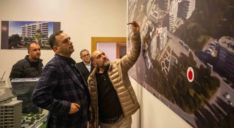 İzmir Bornova'da gece mesaisi