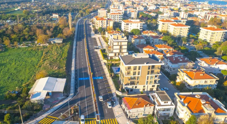 İzmir'de Cumhuriyet Bulvarı’nın ilk etabı tamamlandı