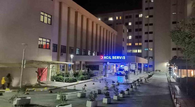 İzmir’de evinde yangın çıkan emekli astsubay hayatını kaybetti
