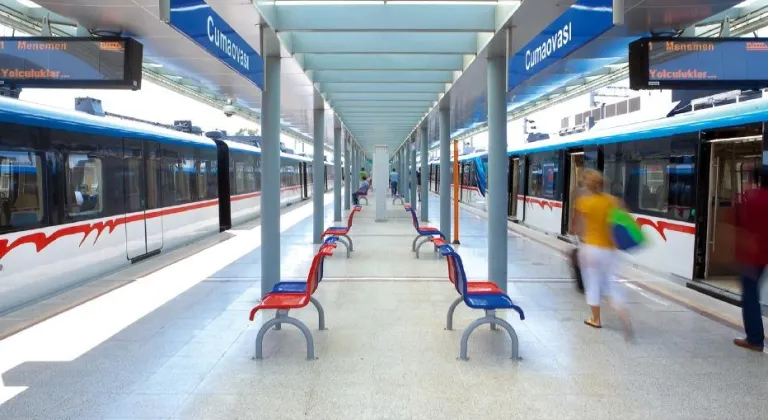 İzmir'de Toplu Ulaşımda Çığır Açan Sübvansiyonlar: Vatandaşa Aylık 900 TL Destek Nasıl Sağlanıyor?