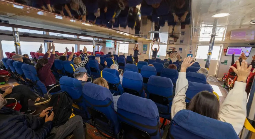 İzmir’de vapur yolcuları güne zinde başlıyor