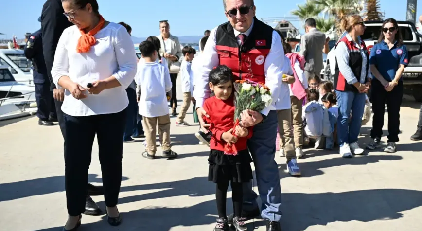 İzmirli çocuklar balıkta buluştu