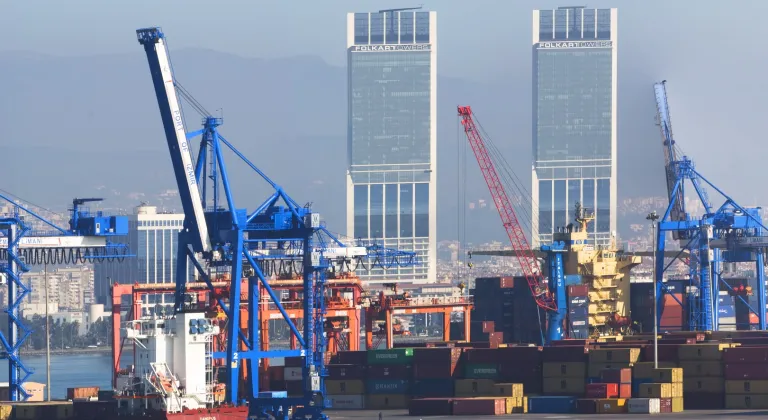 Jak Eskinazi'den Kritik Çağrı: Basmane Çukuru, İzmir'in En Büyük Belirsizliği Olmaktan Çıkmalı!