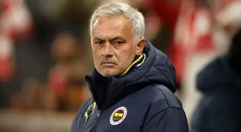 Jose Mourinho'yu istemedi! ''Harika bir antrenörümüz var''