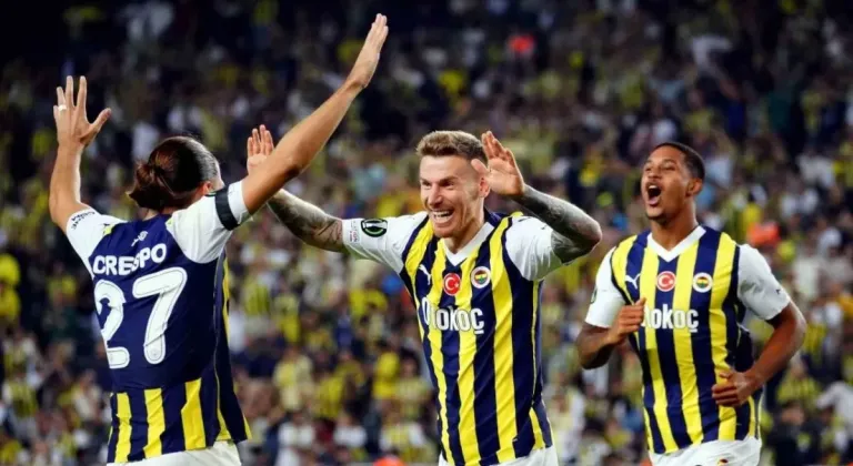 Kamptan ayrıldı, Fenerbahçe'den açıklama geldi