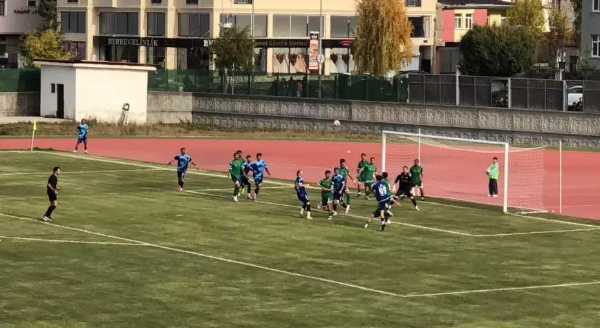 Kars 36 Spor Beşikdüzüspor’u 3-0 mağlup etti