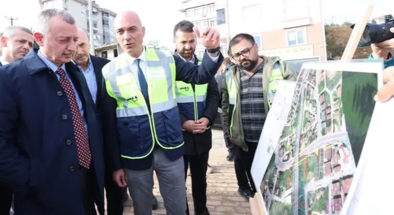 Kocaeli'de Başkan Büyükakın, Eskihisar Kavşağı'nda son durumu inceledi