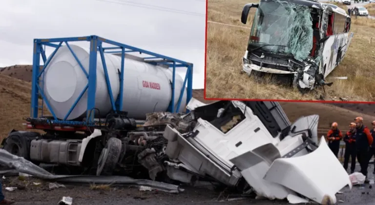 Korkunç kaza! Yolcu otobüsü ile TIR çarpıştı