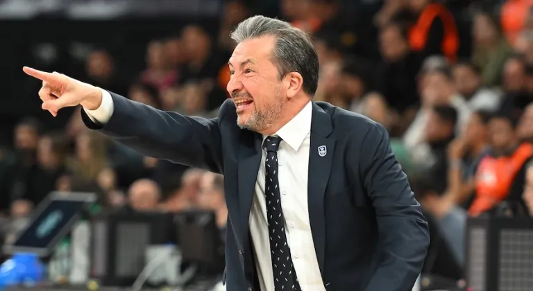 Luca Banchi: ''Seriyi beşinci maça taşımak istiyoruz''