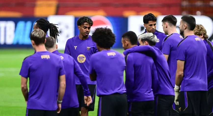 Maç bitti ama gitmediler! Barcelona'dan Galatasaray'a sürpriz ziyaret