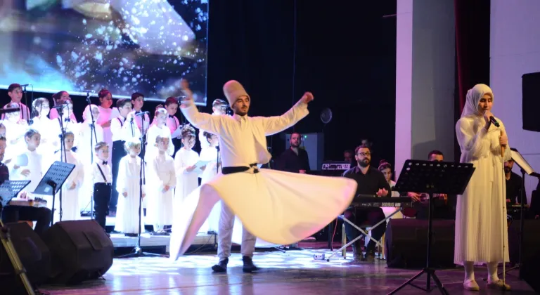 Malatya'da Ramazan Coşkusu Zirve Yaptı: 'Kutlu Nağmeler' Konseri Mest Etti!