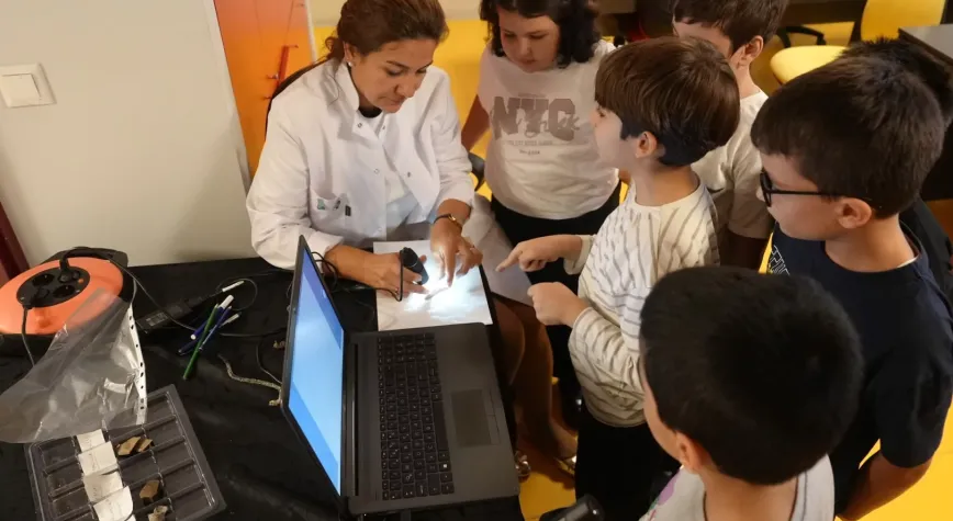 Maltepeli minik bilim insanları mikro dünyayı keşfetti
