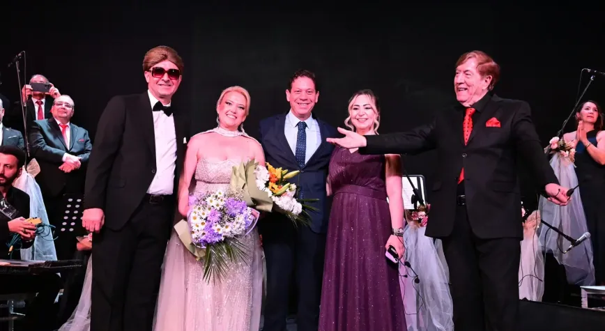 Manisa’da Zeki Müren, Özel Konserle Anıldı