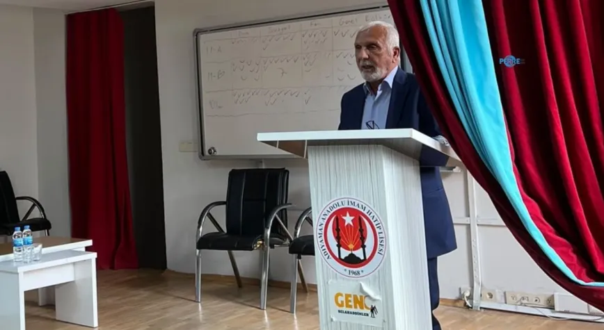 Mehmet Karakuş Hoca, İmam Hatipler Haftası’nda öğrencilerle buluştu
