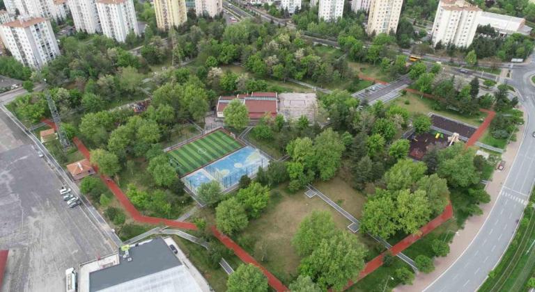 Melikgazi Belediyesi’nin kazandırdığı park ve yeşil alanlar vatandaşın gözdesi oldu
