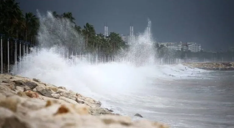 Meteoroloji'den fırtına uyarısı geldi! Saat verdi