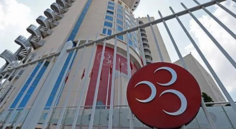 MHP, ‘Terörsüz Türkiye’ raporunu TBMM Komisyonu’na sundu 