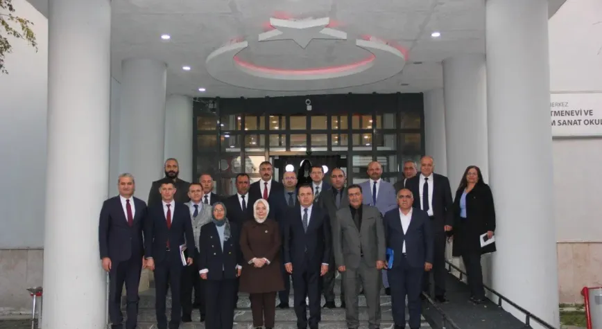 Milli Eğitim Bakan Yardımcısı Celile Eren Ökten Başkanlığında Kars’ta eğitim toplantısı düzenlendi