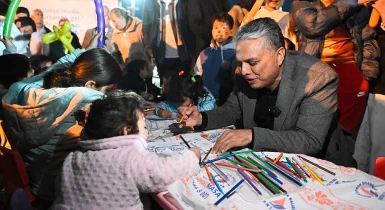 Muratpaşa'da Ramazan Coşkusu Başladı! Antalya Kent Meydanı Etkinlik Dolu