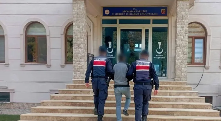 Narkotik suçlardan 15 yıl hapis cezası bulunan firari yakalandı