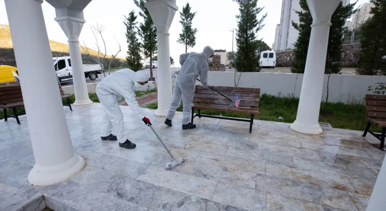 Narlıdere'de Ramazan Coşkusu Öncesi Camiler Işıl Işıl: O Çalışma Takdir Topladı!