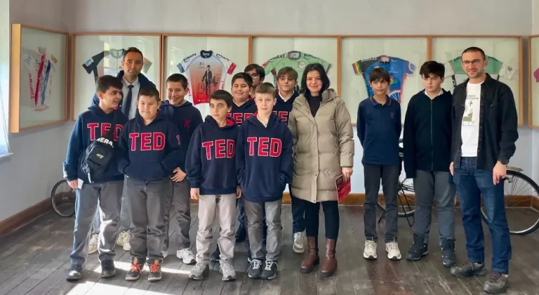 Nilüfer'de Gençler Mysia Yolları'nı Keşfetti: Bisiklet Tutkunları İçin Yeni Rotalar!