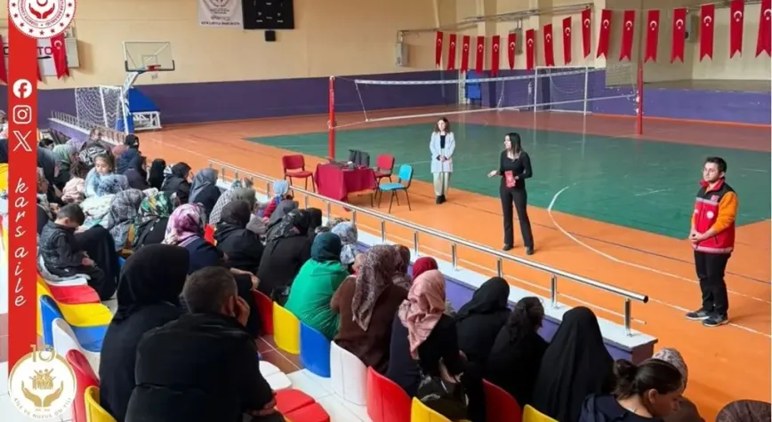 Okullar açıldı, aile eğitimleri devam ediyor
