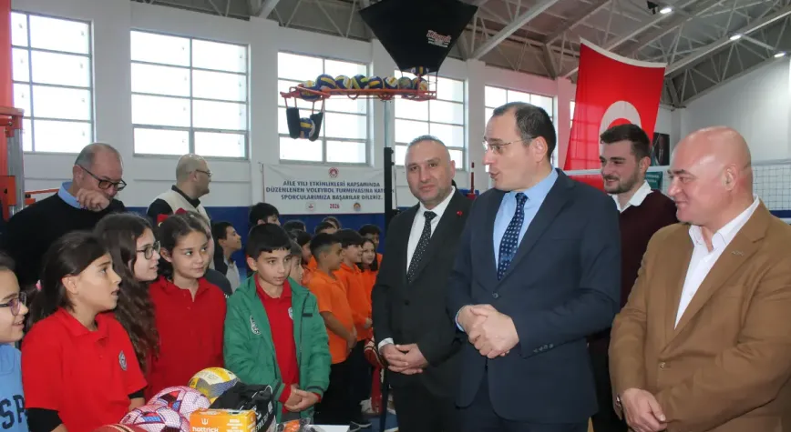 Okullara spor malzemesi desteği: Öğrencilere yeni imkânlar sunuldu
